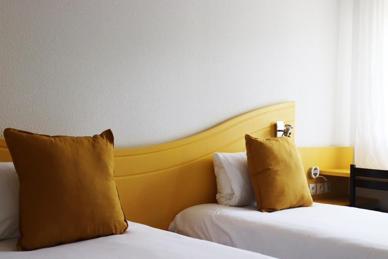 Hotel Lemand Lyon Est - Villefontaine Εξωτερικό φωτογραφία